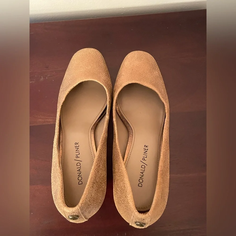 NWOT Donald J Pliner Women's Parris Metallic Block Heel Pumps, Bronze/Gold SZ 7M - Picture 3 of 7